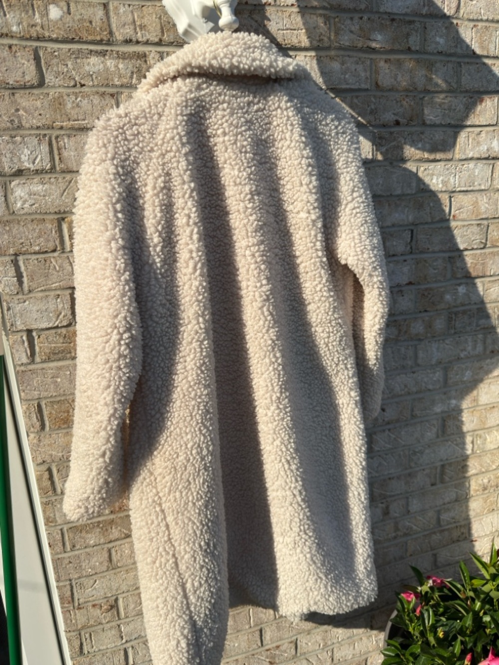 Lucky Brand oatmeal faux shearling snap front coat, sz med - Picture 7 of 13